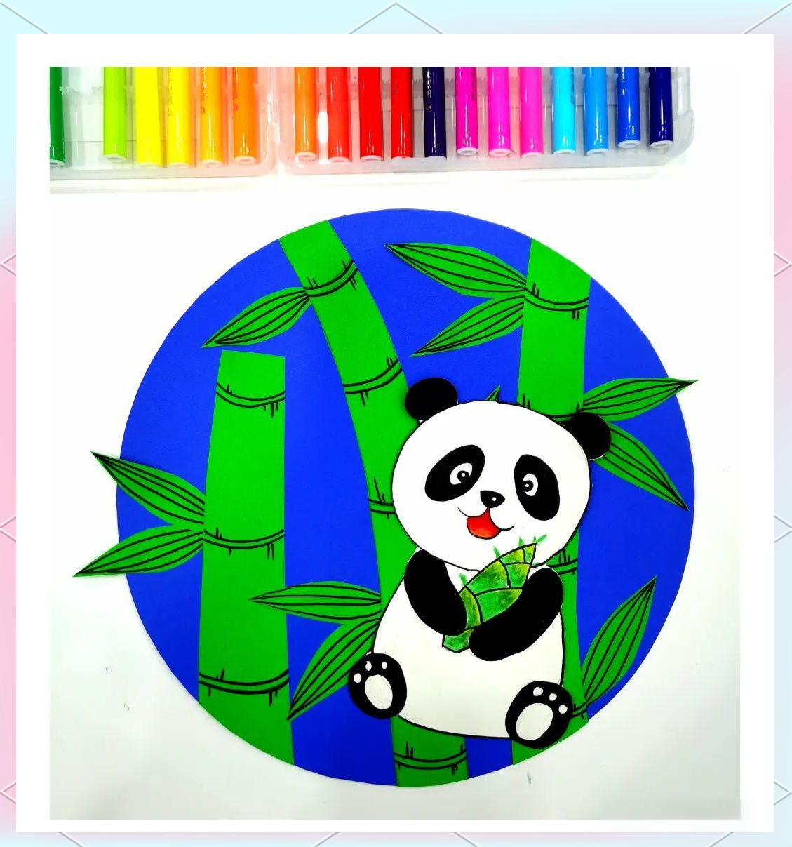 一起绘画可爱的熊猫形象