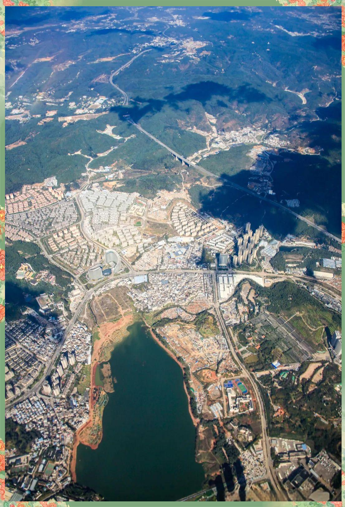 高空俯瞰:从云贵高原到北京的地理阶梯之旅