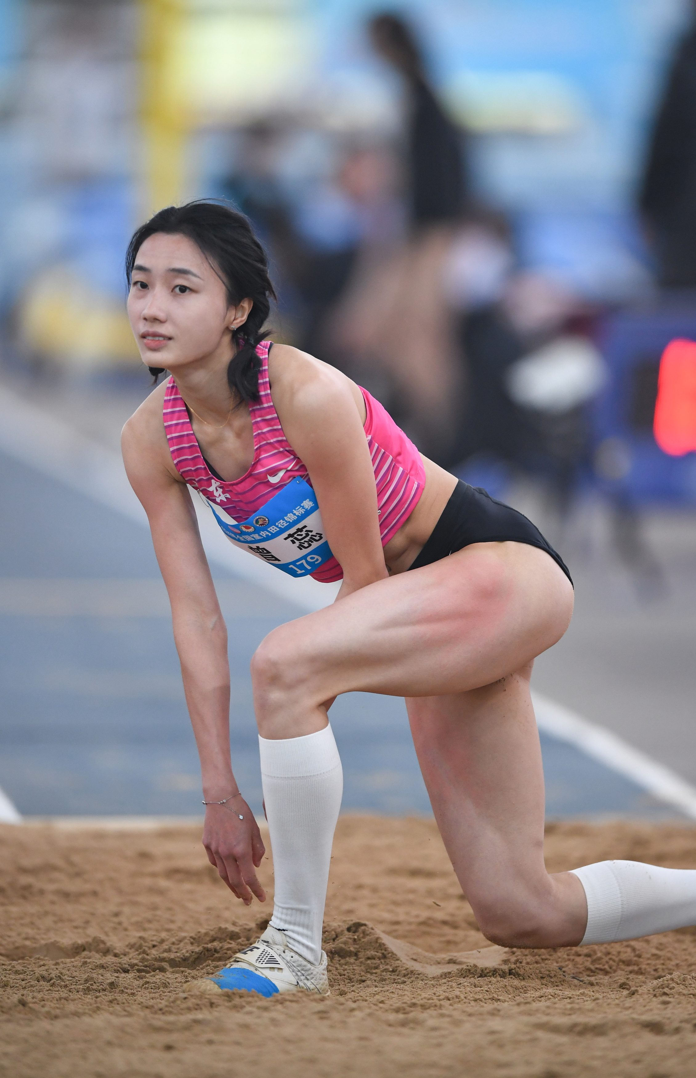 (体育)田径——全国室内锦标赛:女子三级跳远赛况