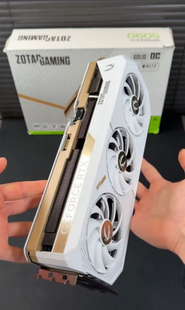 收到退货RTX 5090竟是空壳！商家懵了：GPU核心与显存全没了