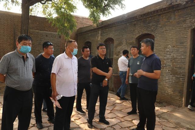 丛台区黄粱梦镇镇长王洪涛带队到复兴区集中观摩农村人居环境整治工作