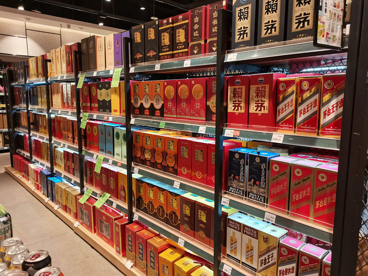 常被误认为"杂牌"的5款白酒,其实都是纯粮好酒,老酒鬼囤着喝