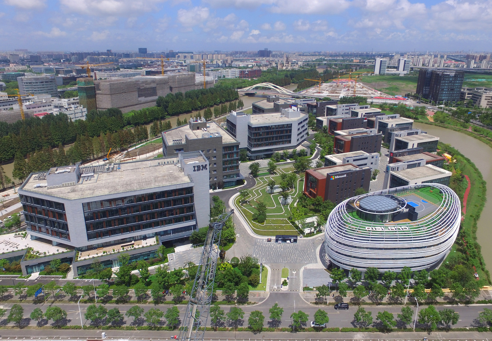 国内首个人工智能创新应用先导区——上海张江人工智能岛  图源:视觉