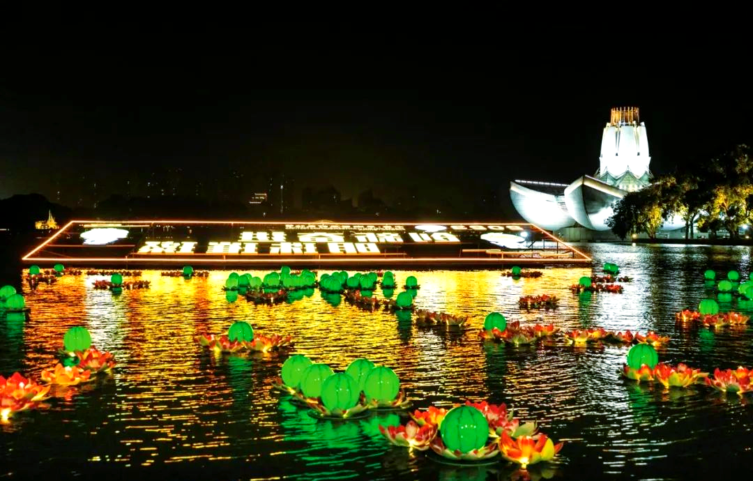 平湖西瓜灯:传承百年的独特民俗文化与艺术创新