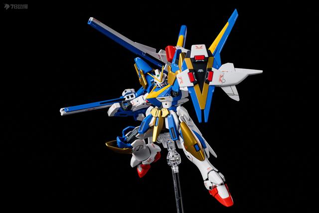 根大木秀:素喷 hg v2高达&v2 assault-buster高达