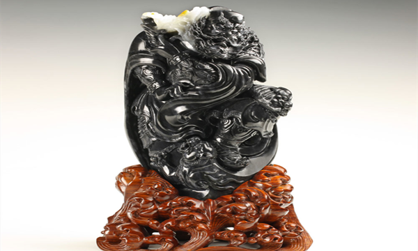 紫墨玉石的功效与作用是什么?