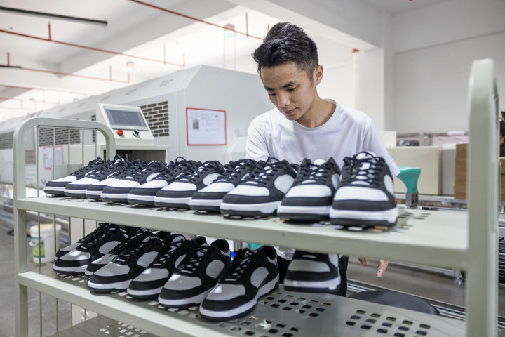 温岭:鞋业智能工厂 提效降耗受青睐