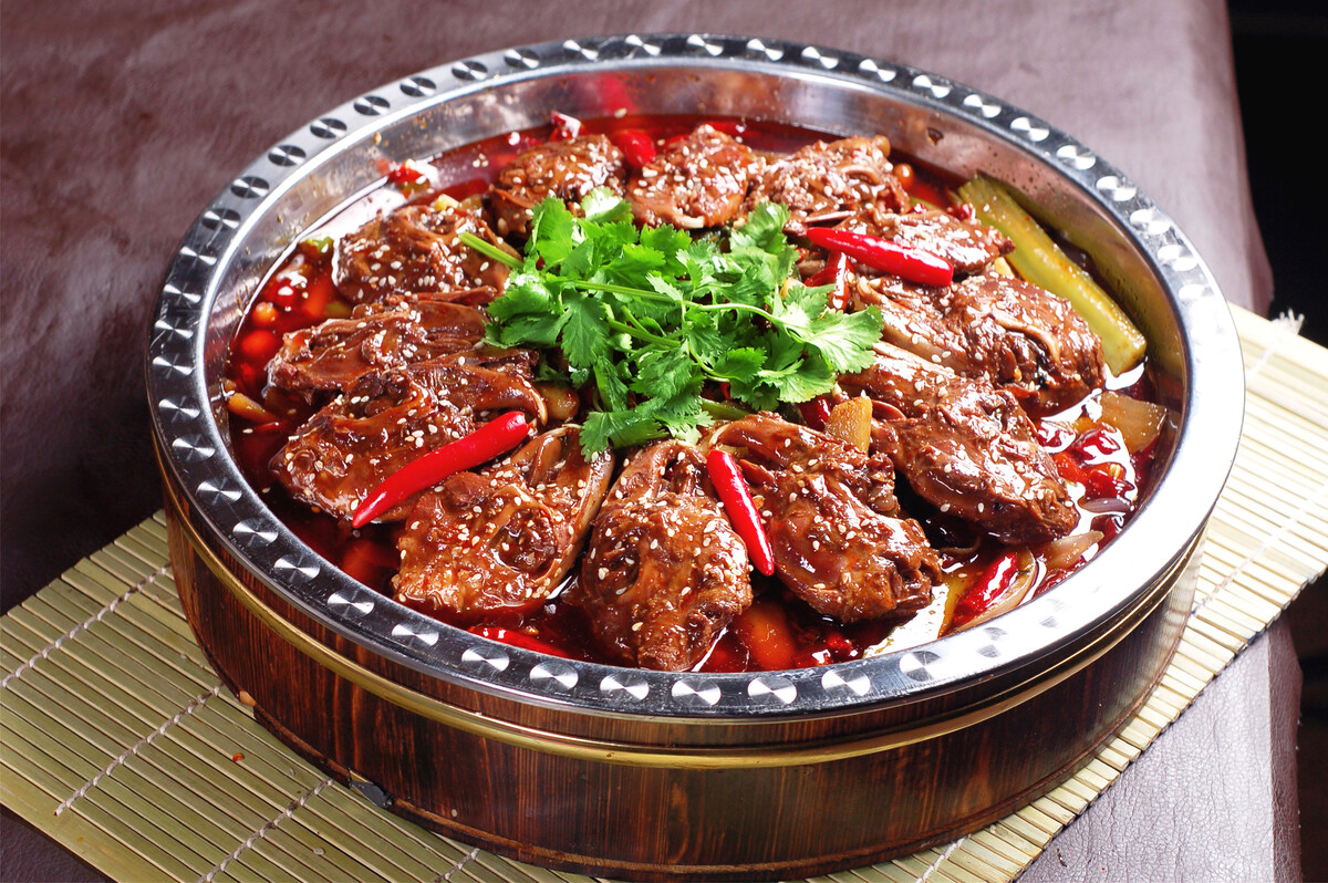 成都成华区兔头美食攻略,品味四川地道美味