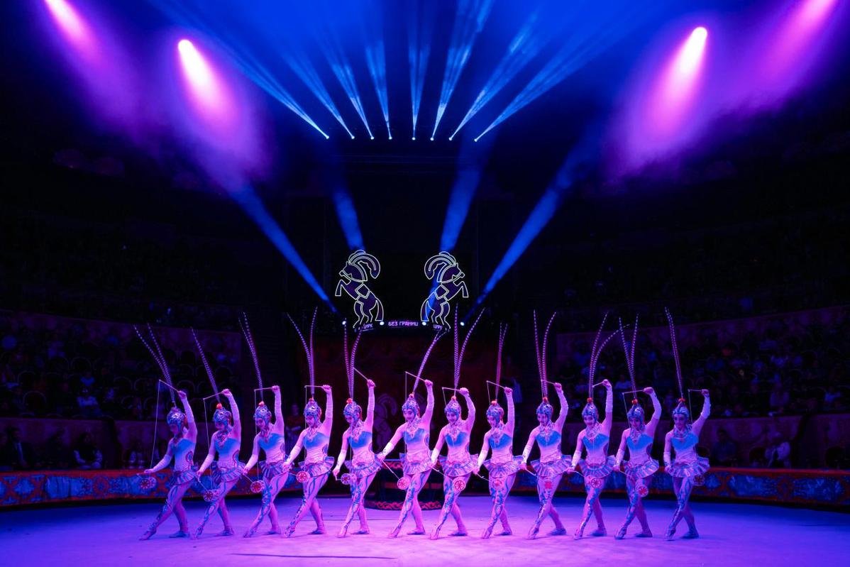 中国花旦"俏"动国际舞台——金奖节目《俏花旦·集体空竹》成为国际