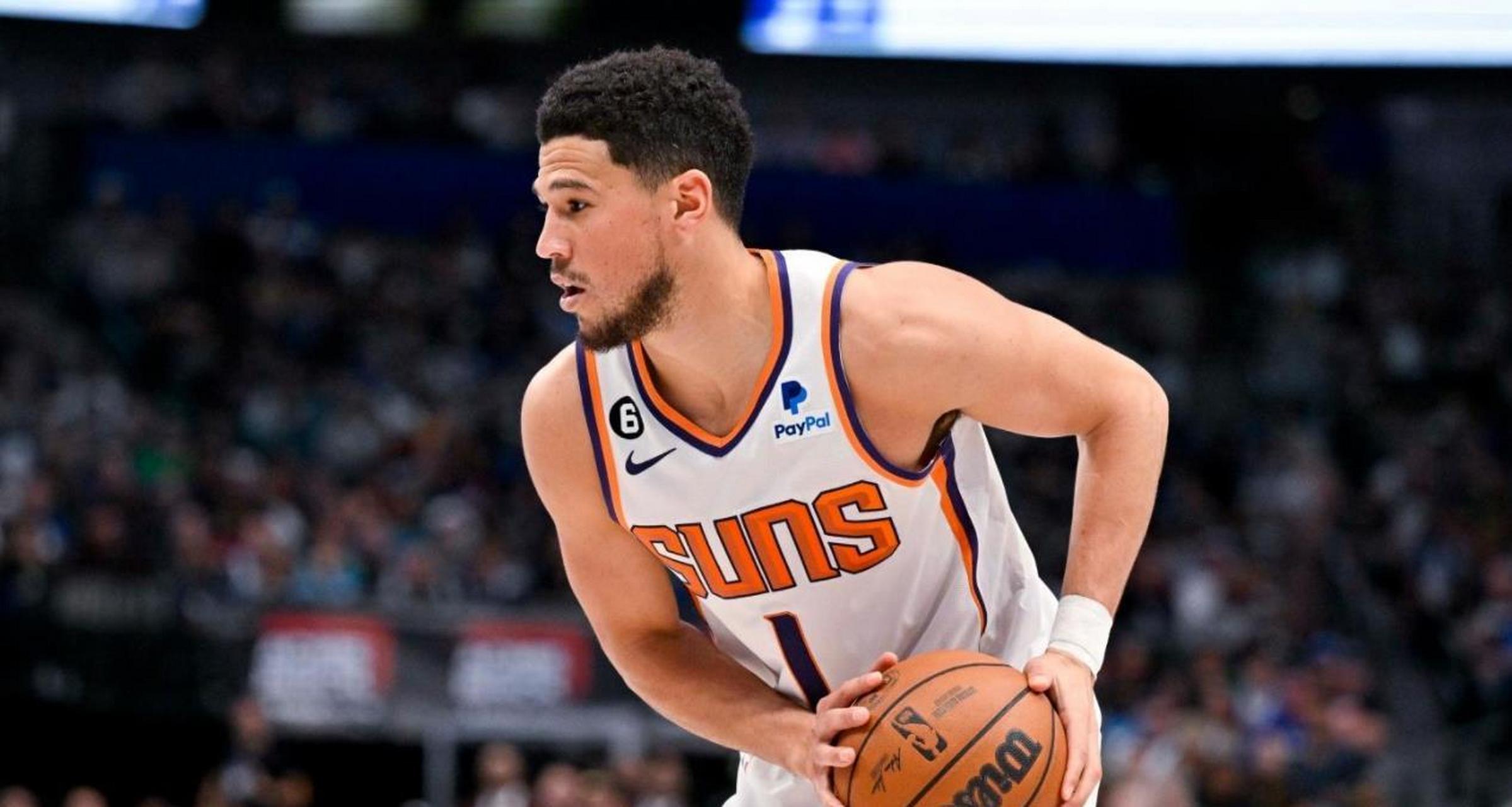 没了,太阳队又输了,太阳0-2掘金,最后阶段布克和杜兰特两人合力奏响了