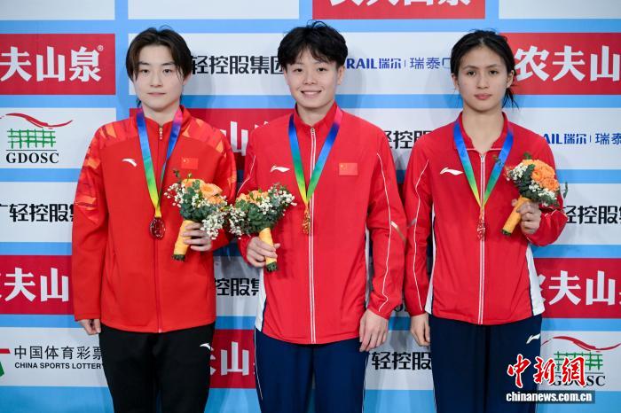2026全国跳水冠军赛：陈艺文夺得女子3米跳板冠军 - 图4
