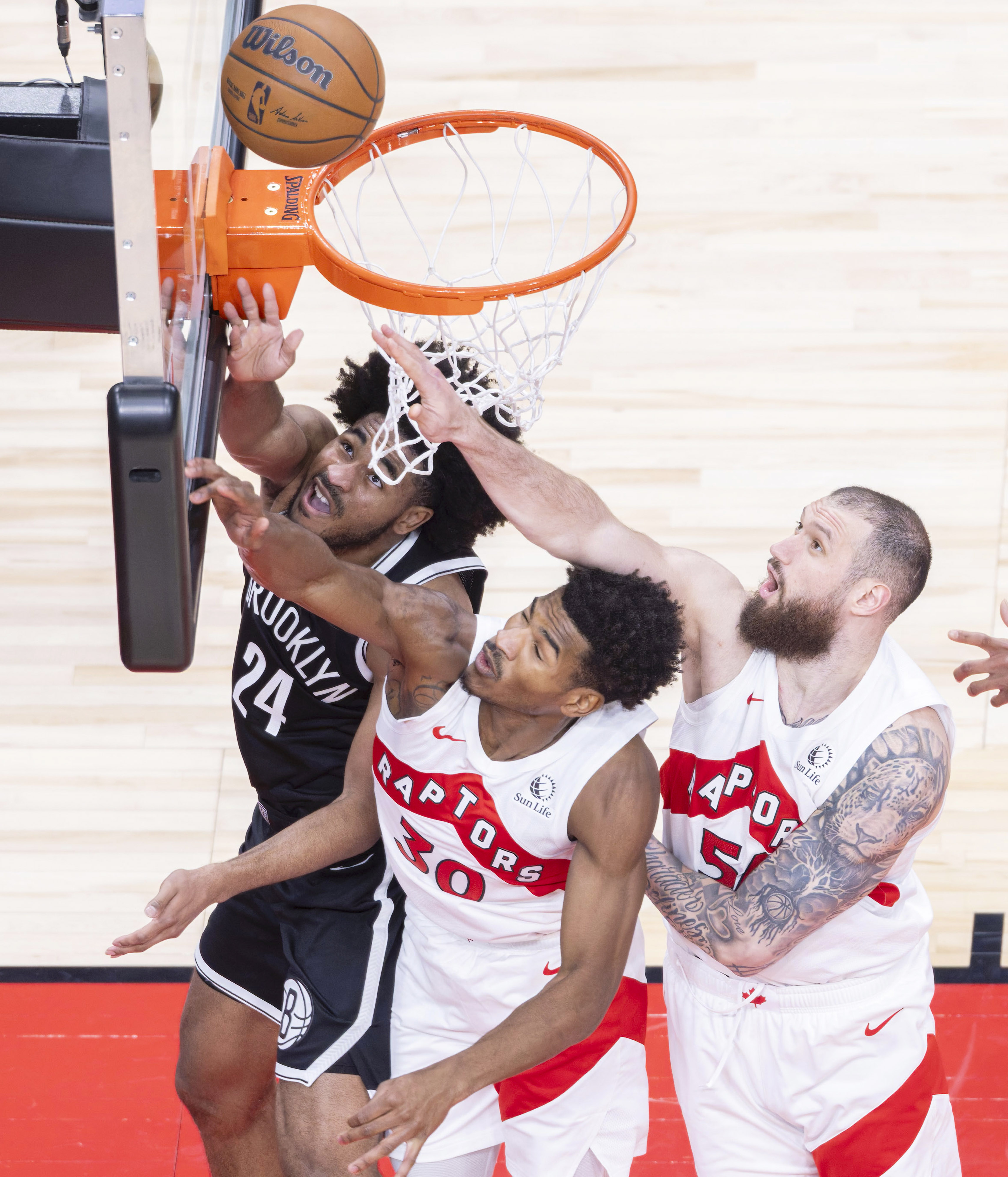 深一度|赛场快讯:NBA季前赛窗口正式升温会否成为今日最大转折? 深一度|赛场快讯:NBA季前赛窗口正式升温会否成为今日最大转折?