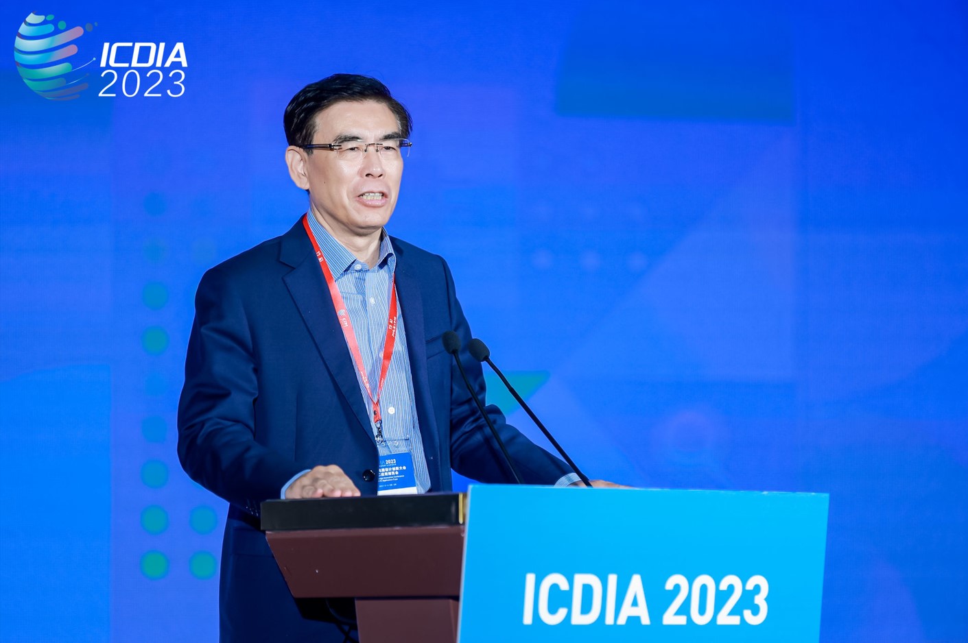 魏少军:创新是设计产业发展根本动力 要"敢为天下先"和主动走向技术