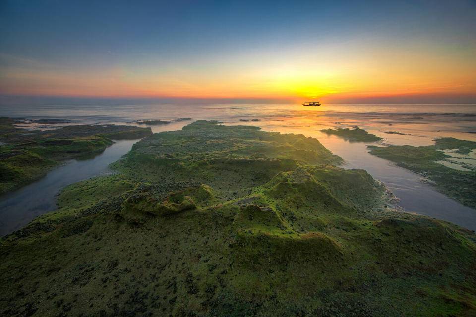 作家在线|刘东军:驶向光明前方