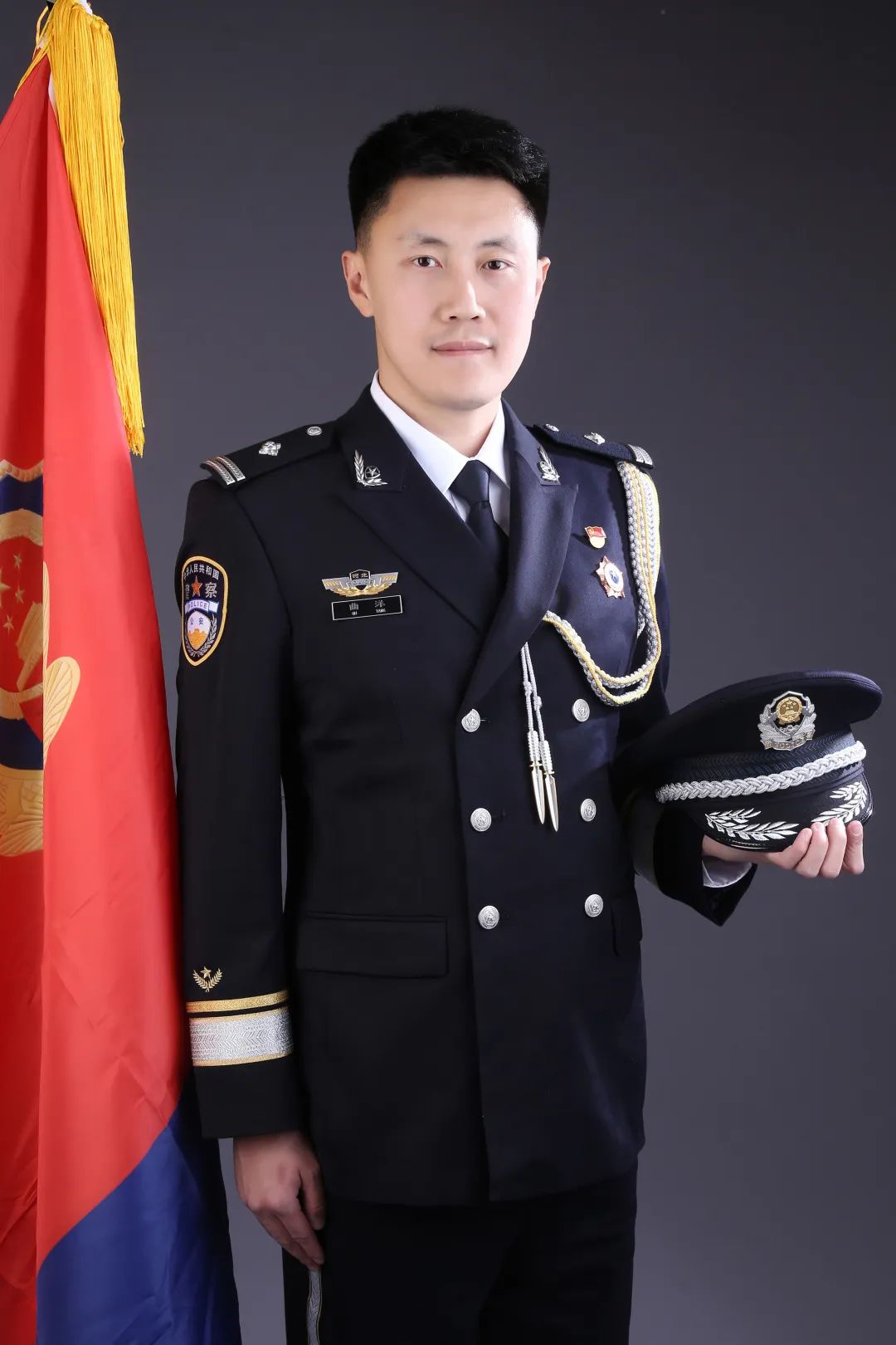 警礼服照图片