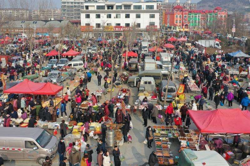 过大年赶大集 带你逛逛 济南南部山区最大的集市—仲宫大集