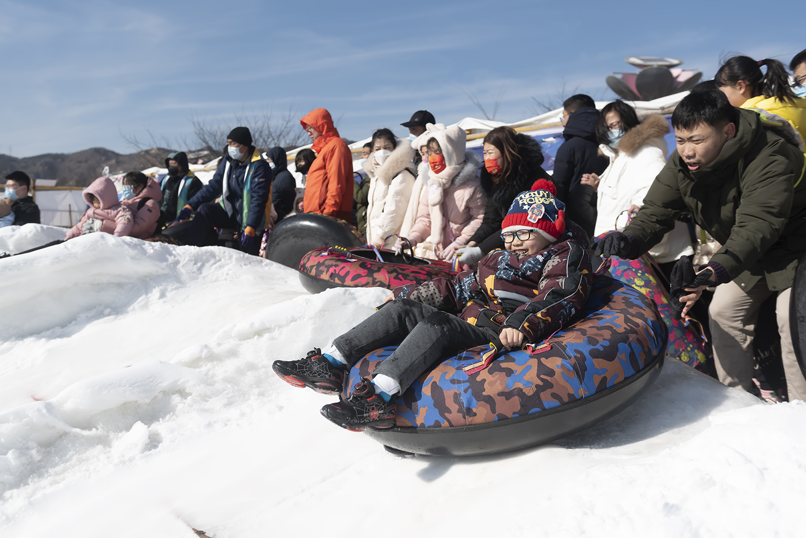 青岛世博园滑雪场图片