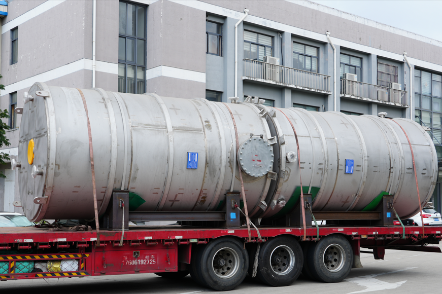 热情似火,联动保交付!大明顺利发运六冶印尼镍钴冶炼设备