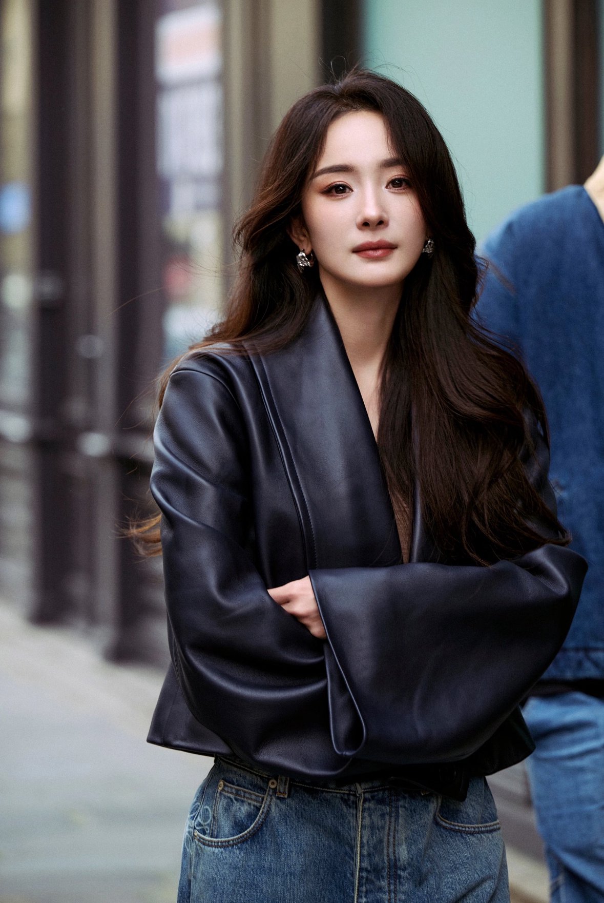 杨幂肖战等明星皮衣穿搭合集