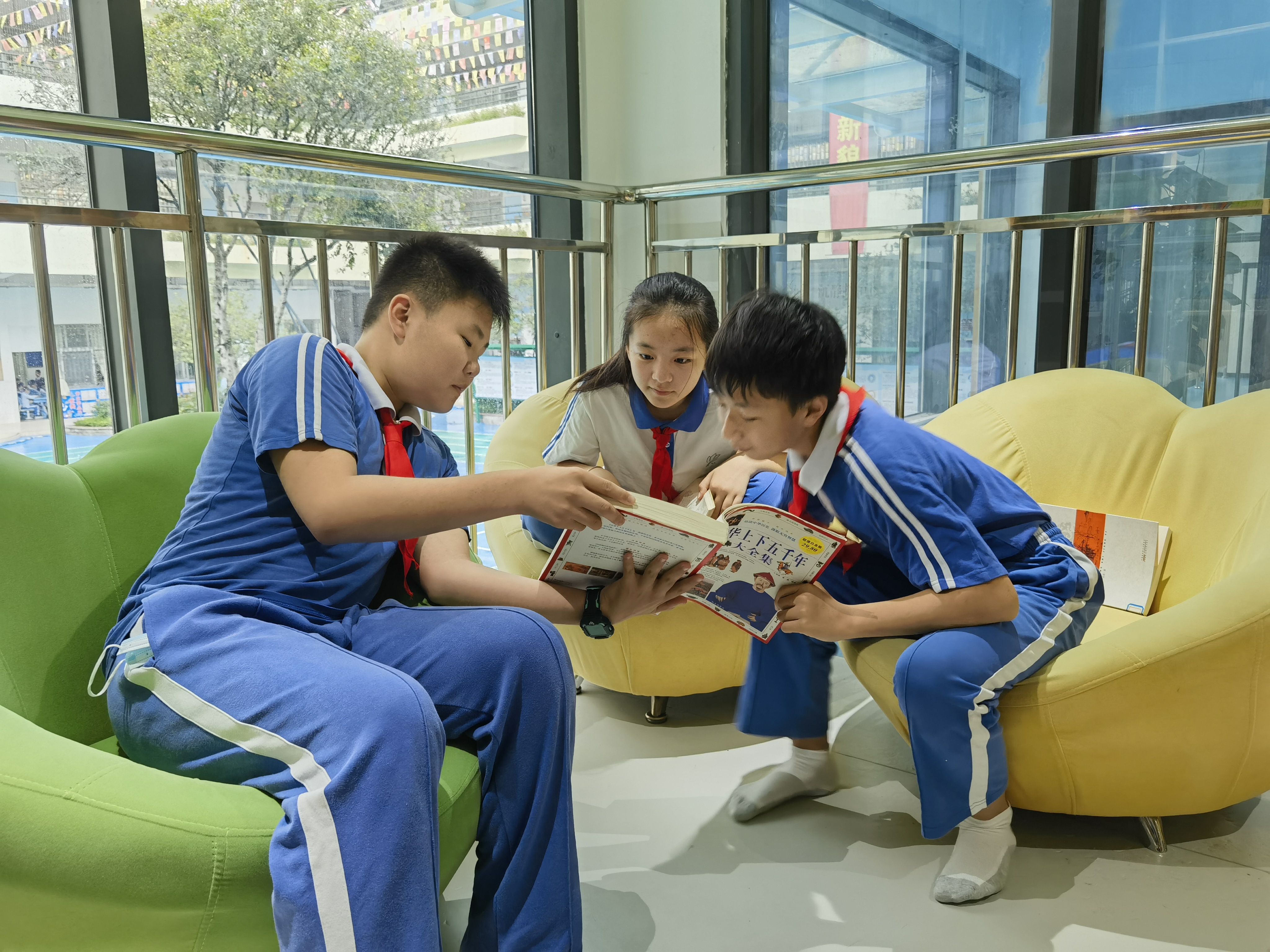 从"师生乐读"到"亲子共读",碧波小学开展十大阅读活动