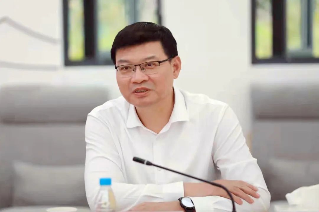 无锡中院党组书记,院长钱斌到胡埭镇开展"人大代表联系服务群众日"