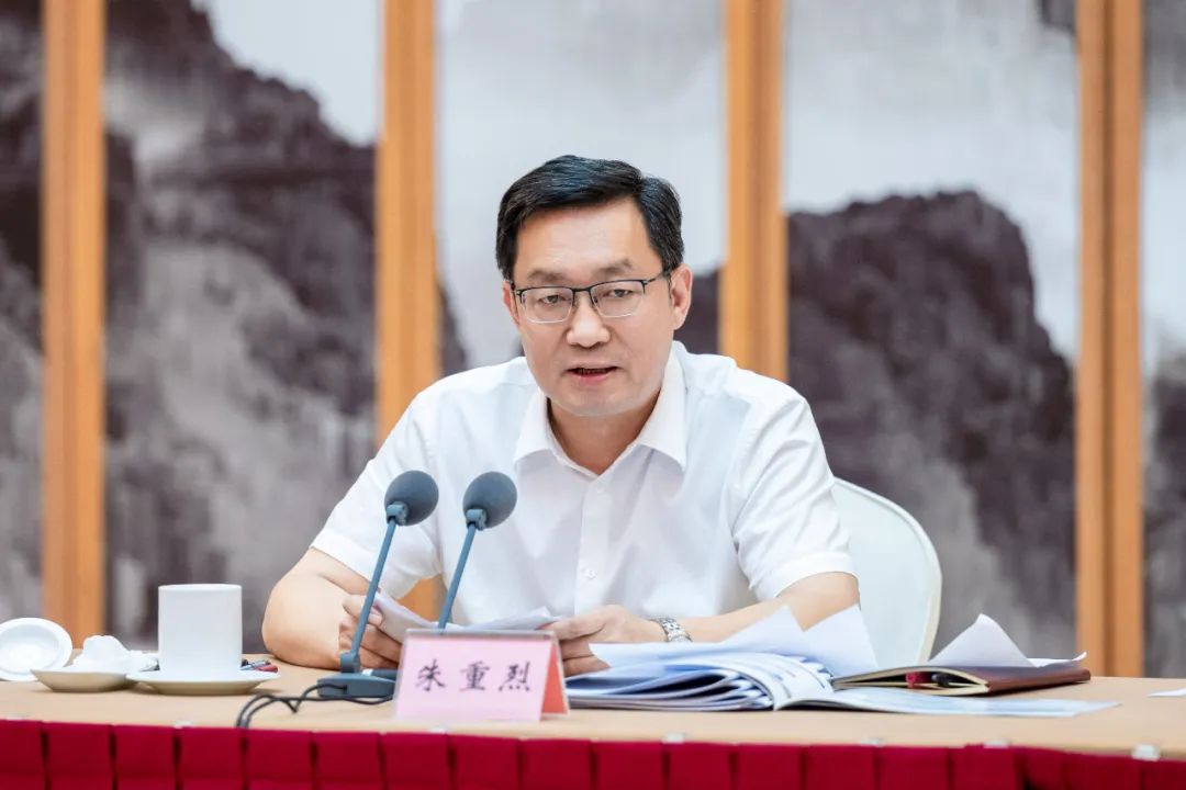 朱重烈主持召开市亚运省运工作领导小组第五次例会:以最高标准最优