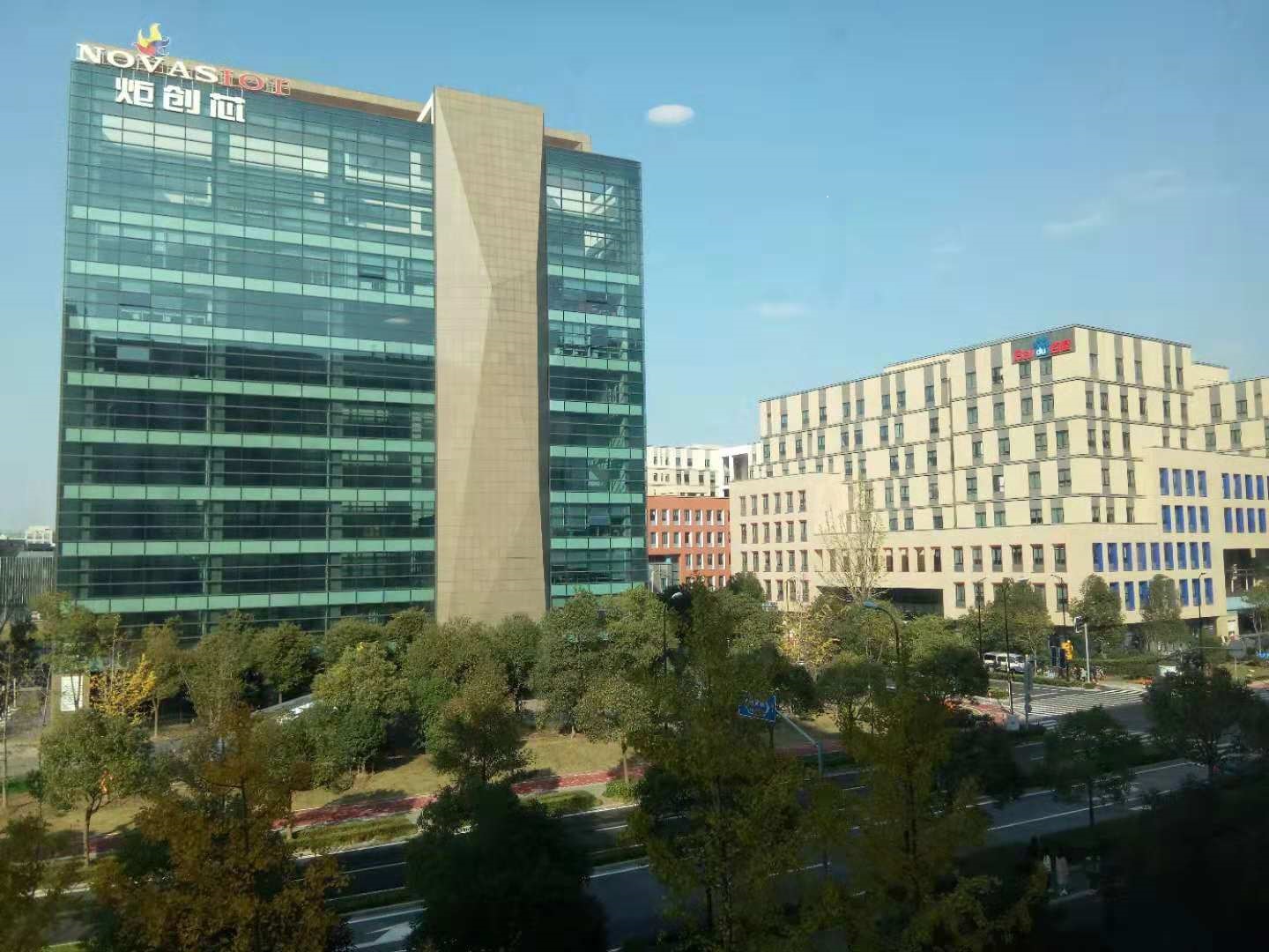 炬芯研发大楼,上海张江市级孵化器基地,张江科学城写字楼-首页