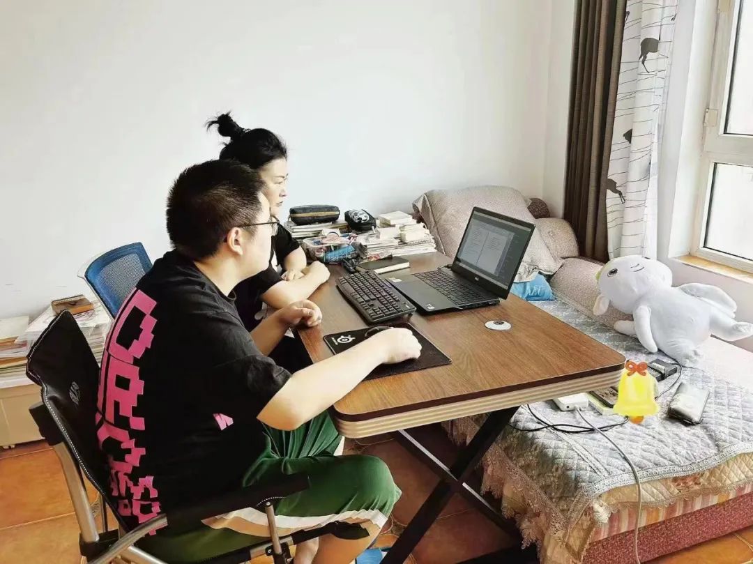 大庆市第二十三中学召开本学期最后一堂安全教育线上主题班会