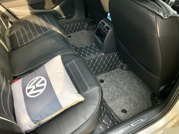 迈腾入手2个月内饰改装作业,安装座椅抽屉,座椅套,全包围脚垫