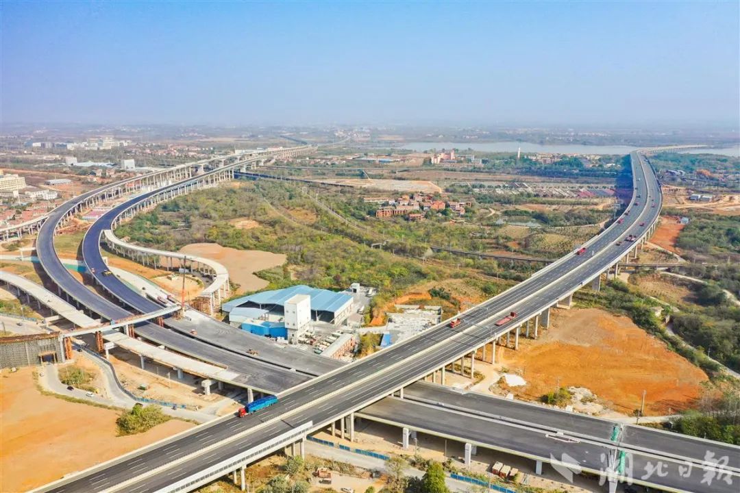 武大高速全力冲刺,预计今年底通车