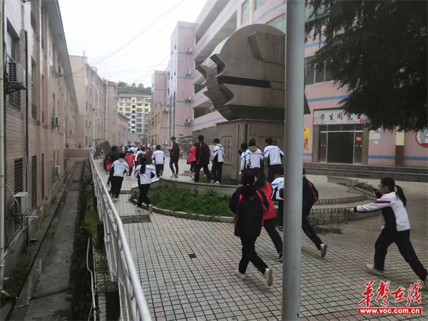 的综合能力,4月7日,怀化市辰溪县第二中学举行消防演练暨宣讲会活动