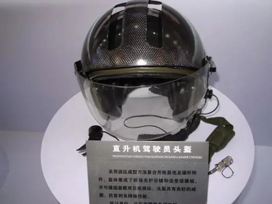 中国全罩式战斗头盔图片