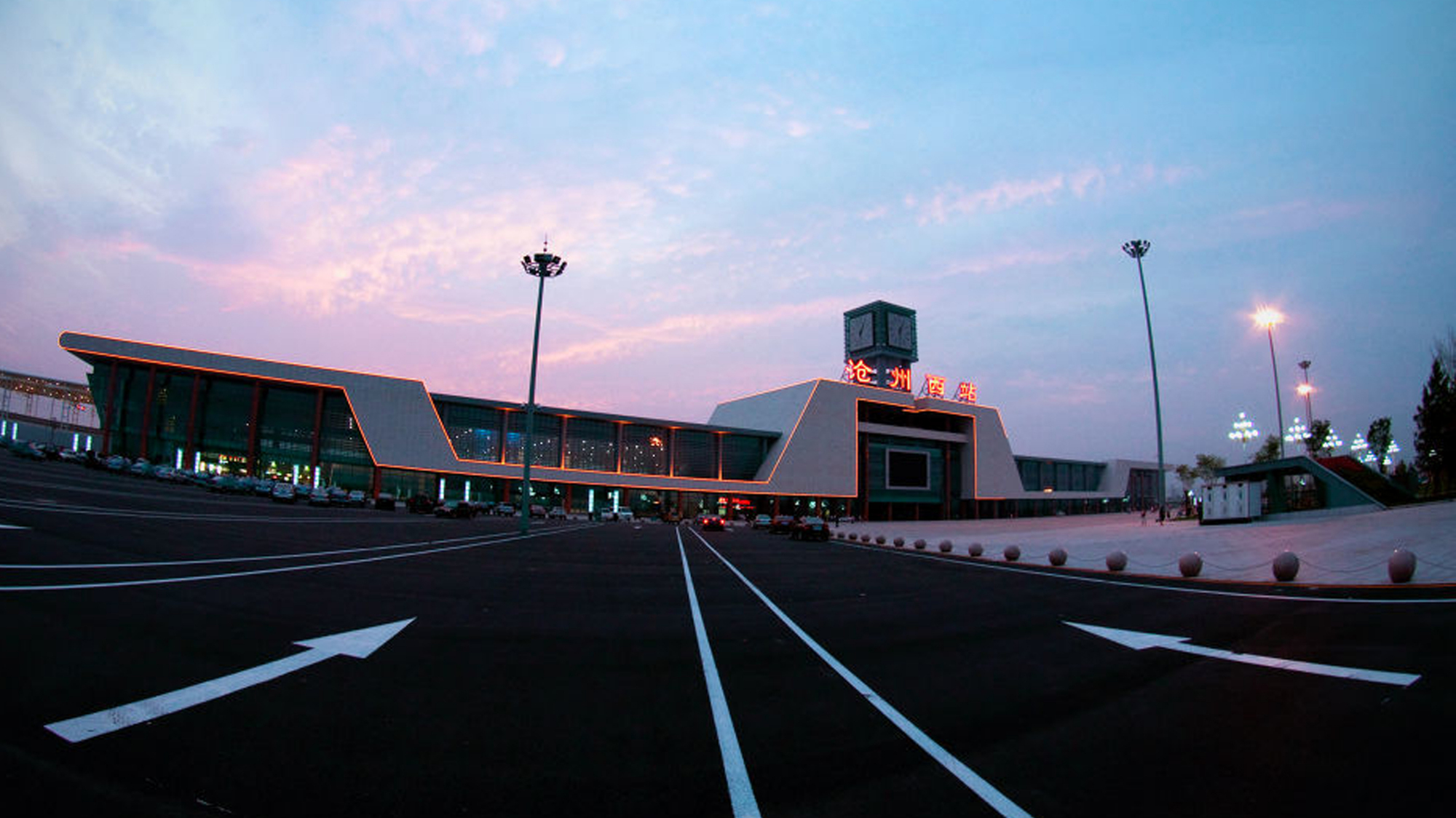 河北沧州高铁西站途经公交车路线乘坐点及其运行时间