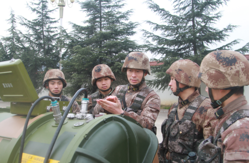 第83集团军某防空旅新年度训练请"兵头"讲"第一课"