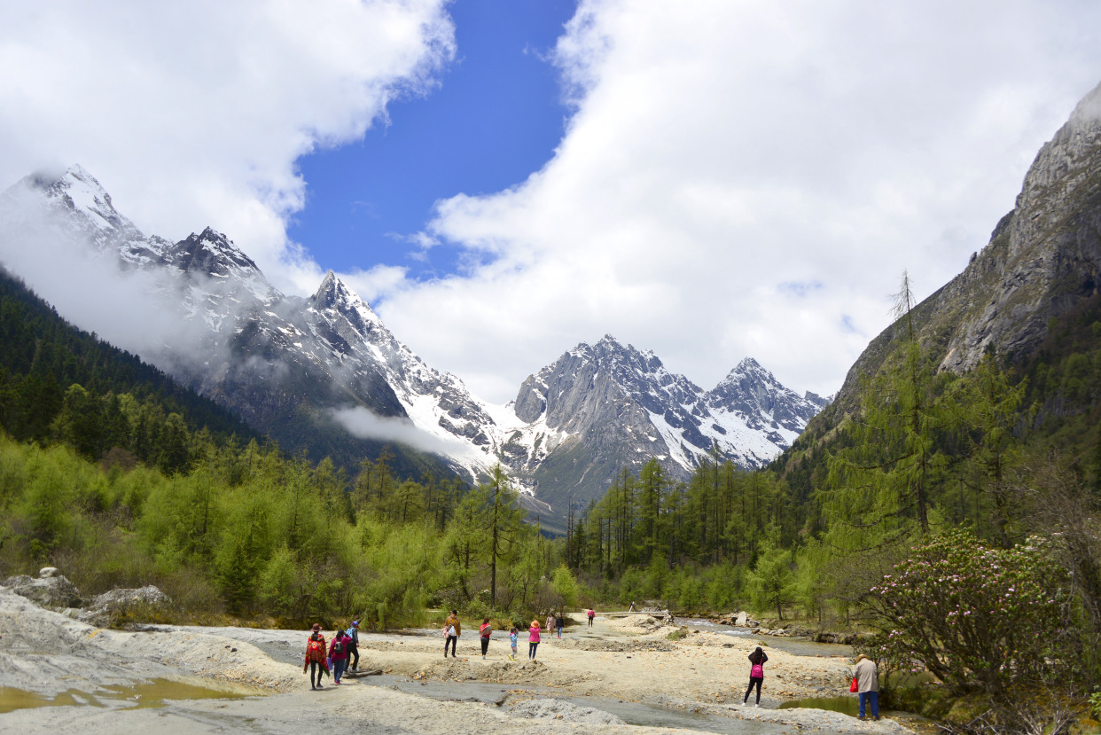 毕棚沟5月份去好玩吗?四川阿坝毕棚沟醉美春天旅行攻略