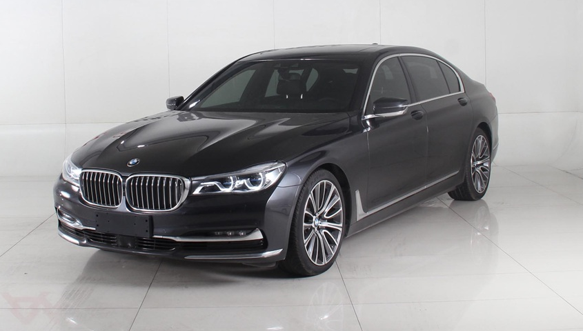 山东小伙17万购买宝马740,维修花费20万,进退两难