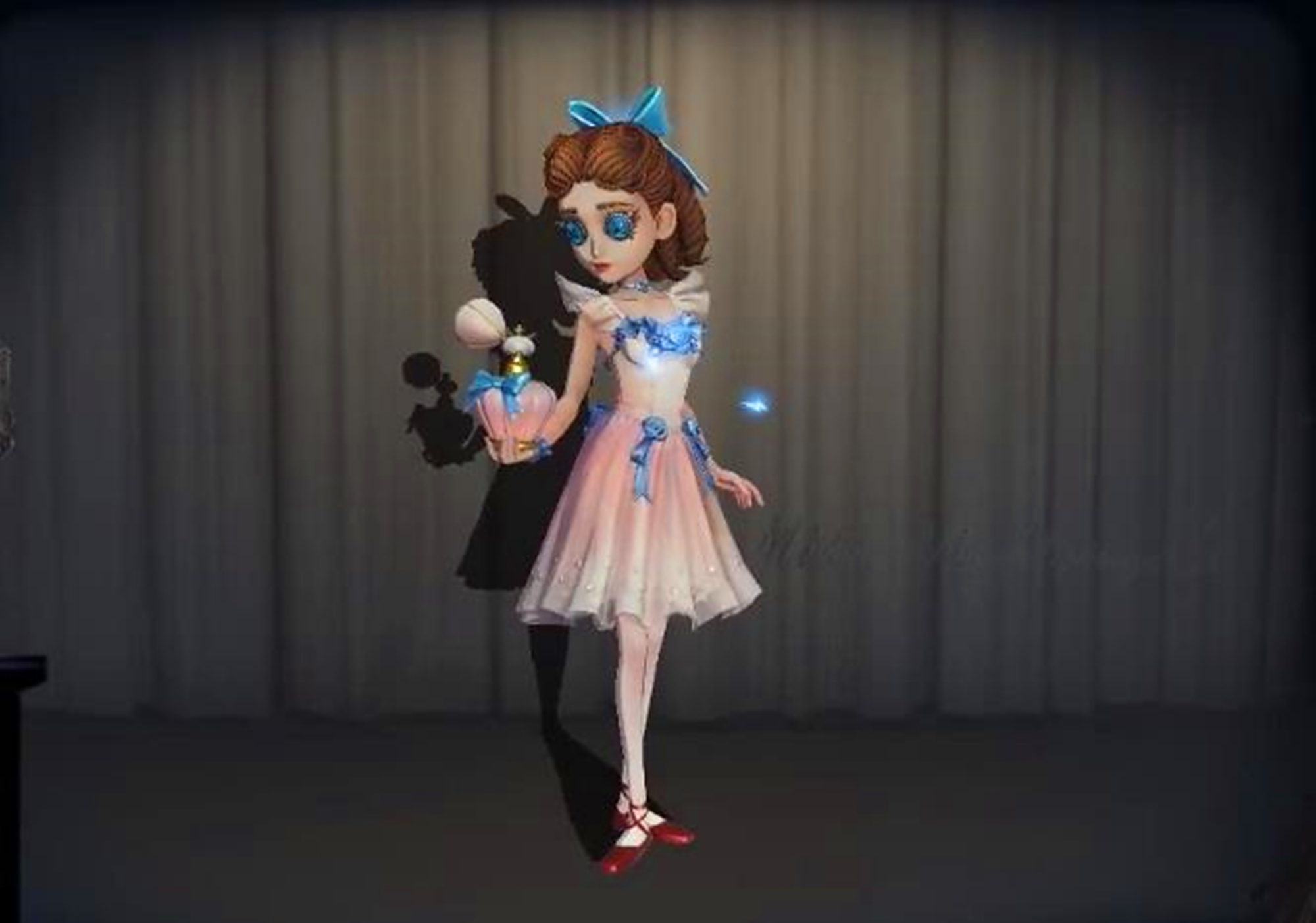 第五人格:浑身仙气飘飘!调香师演绎之星"红菱艳"造型好评