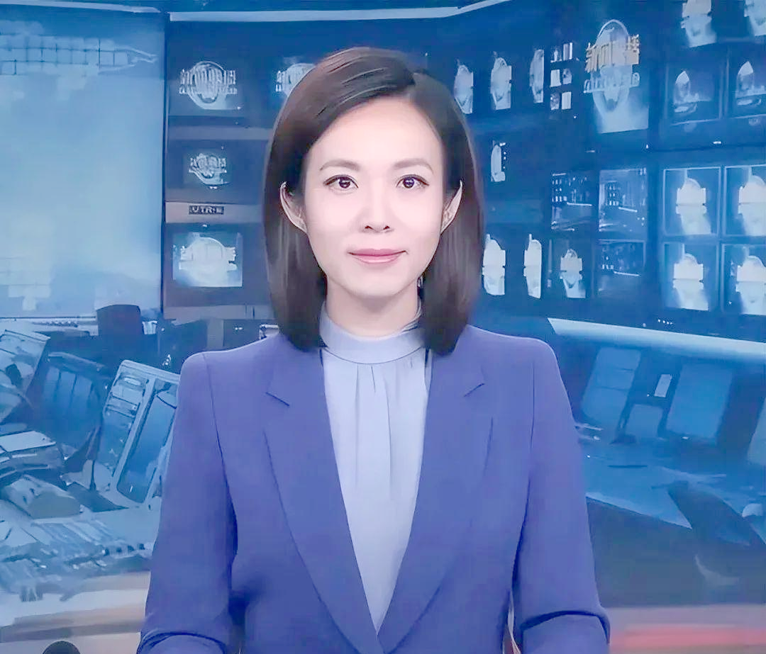 宝晓峰:央视国脸背后的成长故事与爱情谜团