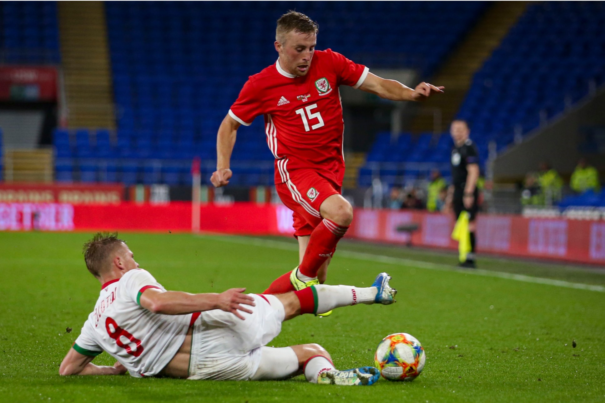 成年国脚征召对比:afc温布尔登0-3朴茨茅斯