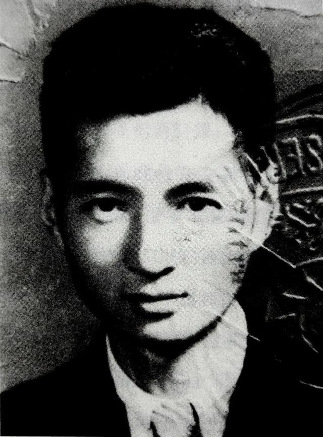 《忆父亲李赋宁》