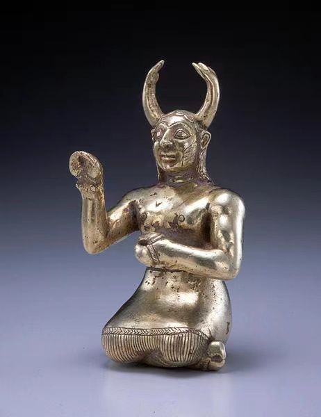 "连接文明·中亚"大展日本美秀博物馆开幕,深圳市金石艺术博物馆展品