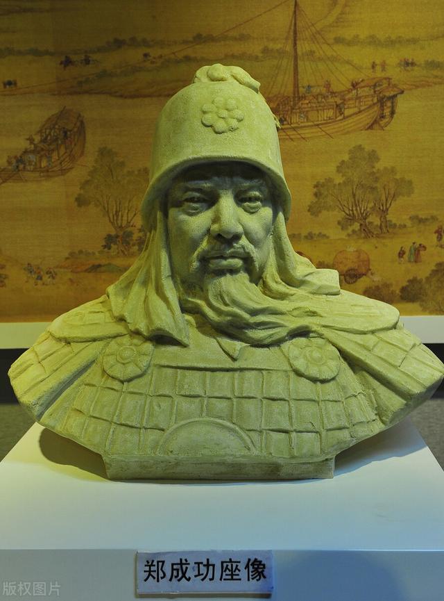 郑成功的母亲田川氏之死,真的是受辱后自缢又被郑成功剖腹涤秽?