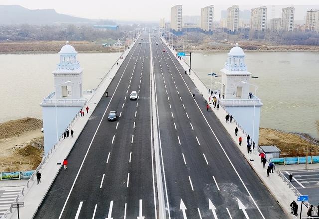 白山大桥建成通车!吉林市又添一处地标打卡点