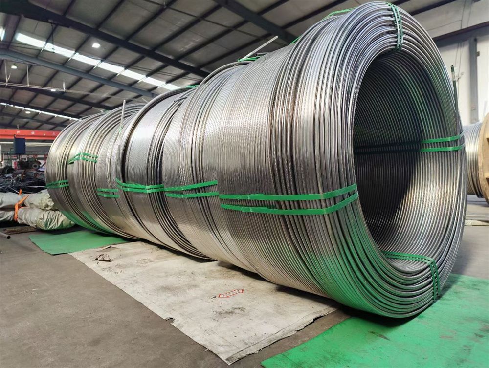 不锈钢盘管在螺旋缠绕式换热器里面起到什么作用?