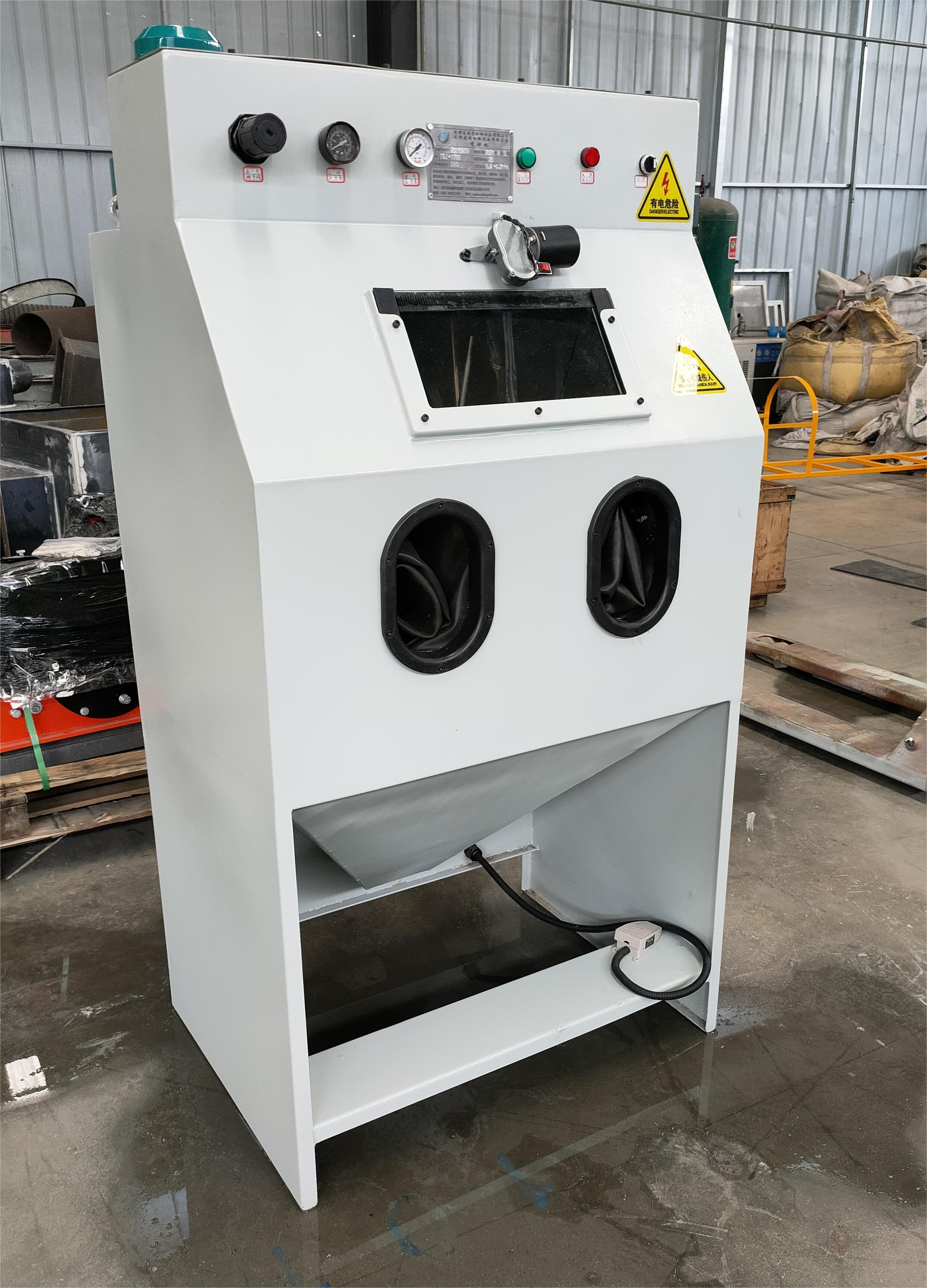 苏州手动箱式喷砂机厂家