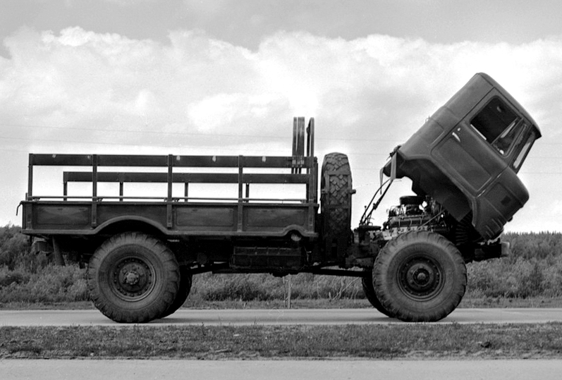 嘎斯66型,冷战东西方阵营都认可的轻型越野卡车