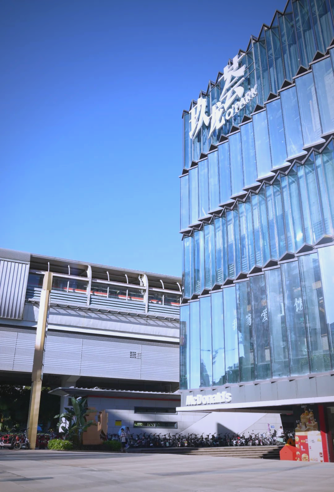 深圳白石龙:打工人心中的"宇宙中心"