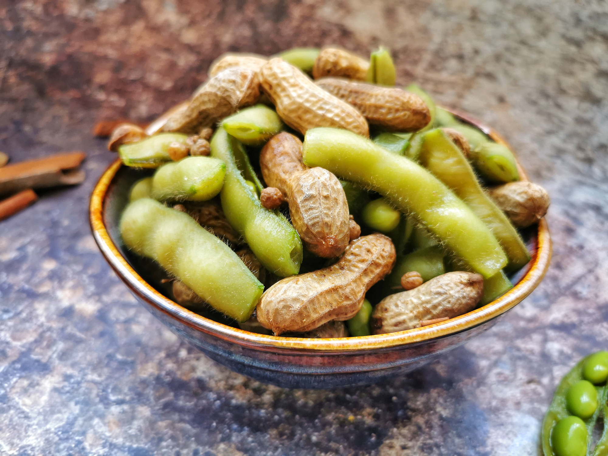 煮花生毛豆学会3个小技巧,毛豆颜色翠绿,咸香入味,完胜大排档