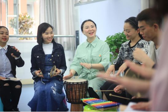 "快乐歌唱"教学范式为传统音乐课堂注入新活力