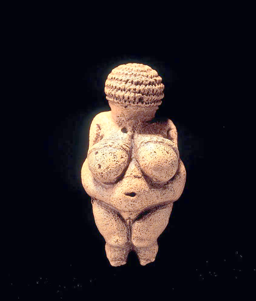 探索史前雕塑:人类早期的艺术标志